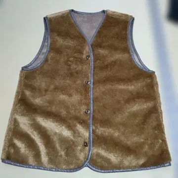 브라운 베스트 L 사이즈