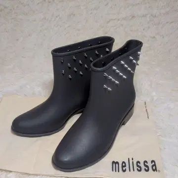 melissa 멜리사 스터드 숏 레인부츠 그레이 23.5cm