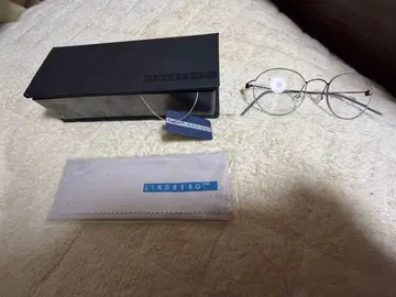 LINDBERG 메탈 라운드 프레임 안경