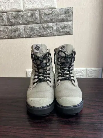 컬럼비아 사플랜드 23.5cm