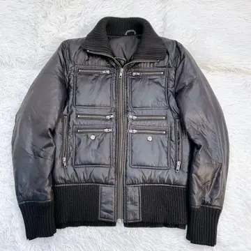 [ archive ] 블랙 다운 자켓 / Y2K / 광택 / 블랙