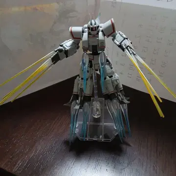 가동식 피규어 이펙트 부품 포함