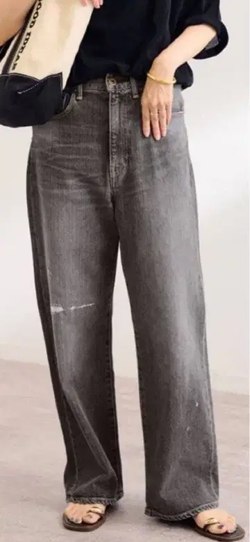 새상품급 FRAMeWORK 데님 스트레이트 팬츠 38