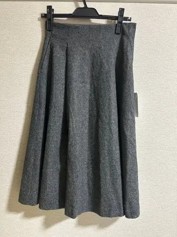 M-PREMIER 그레이 트위드 스커트 사이즈 36
