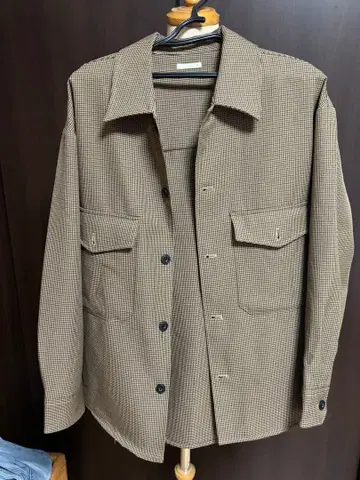 브라운 체크 무늬 캐주얼 자켓 M 사이즈