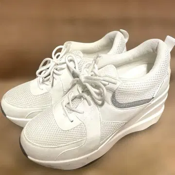 orMORE 오아모아 힐업 스니커즈 M 사이즈