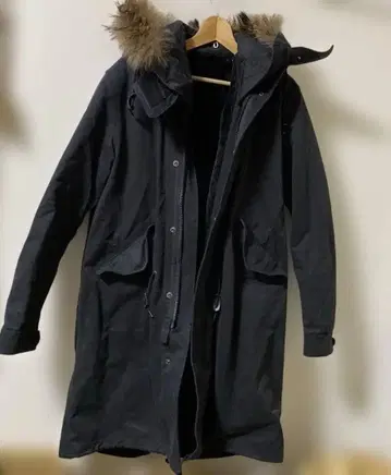 블랙 모즈 코트 M 사이즈