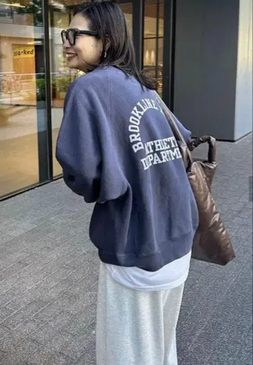 저널 스탠다드 별주 [ CHAMPION/챔피온 ] 백 로고 맨투맨