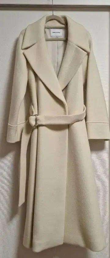 에메르 리파인즈 유나이티드 애로우즈 롱 코트