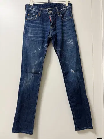 DSQUARED2 데미지 가공 다크 블루 슬림핏 데님