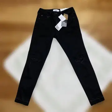 AZULBYMOUSSY 아즐 데미지 가공 페어 스키니 데님