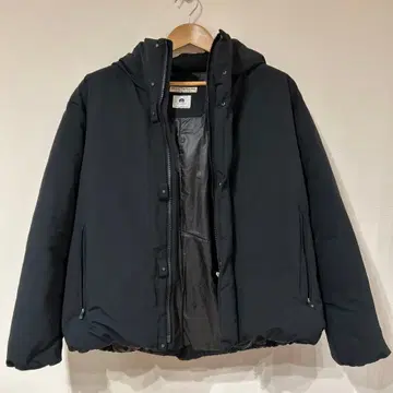 BEAUTY&YOUTH 코마츠 마테레 릴랙스 후드 다운 자켓