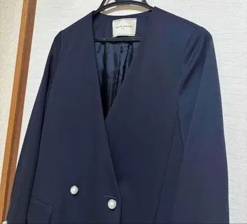 유나이티드 애로우즈 더블 버튼 펄 노카라 네이비 자켓