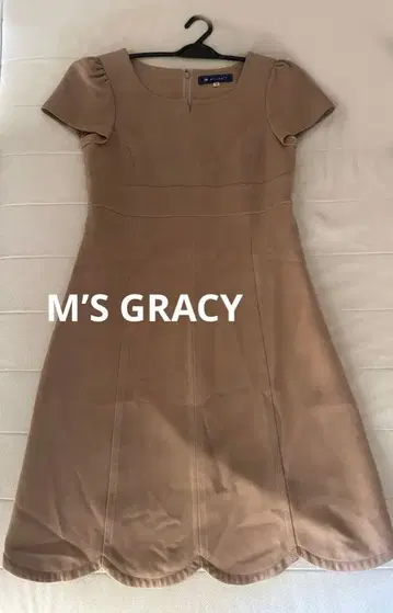 엠즈 그레이시 원피스 스캘럽 38