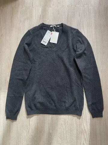 [ 새상품 ] 유니클로 캐시미어 100% M