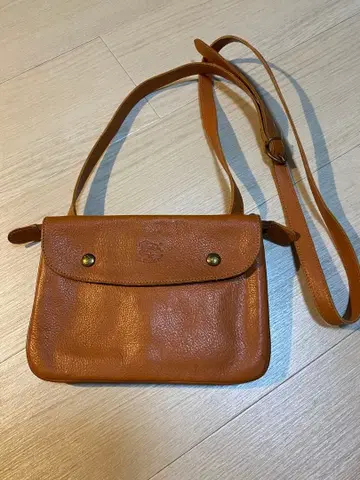 숄더백 일비종떼 브라운