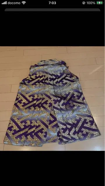 춤추기용 하카마 (보라색과 파란색 그라데이션이 돋보이는 기하학 패턴)