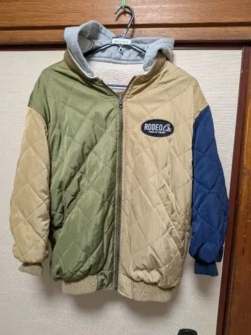 RODEO Crowns 다운 자켓 후드 부착 인기 로고 멀티 패턴