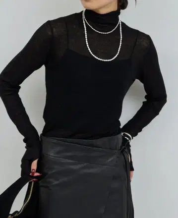 새상품 택 포함 개럴개런트 시어 리브 터틀 블랙 2025