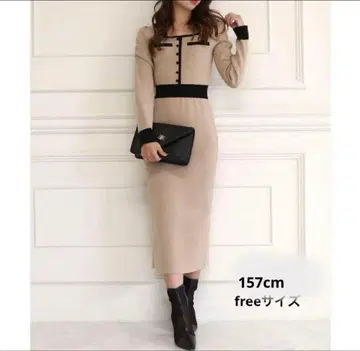 ROYAL PARTY 배색 버튼 니트 원피스