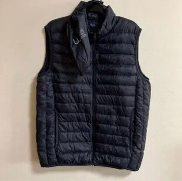 UNIQLO 울트라 라이트 다운 베스트 남성용 M 네이비 방한 새상품급