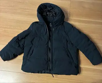 UNIQLO 후드 부착 다운 자켓 블랙 심리스 다운