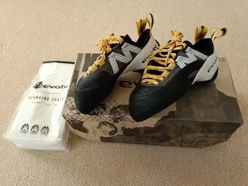 evolv 샤먼 23.0cmUS5 새상품 초크 증정