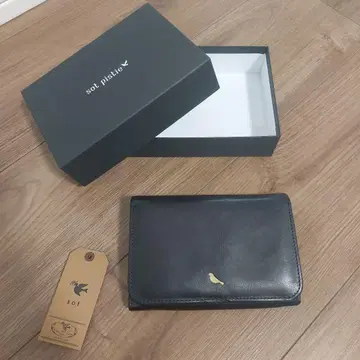 sot pistie 소트 가죽 지갑