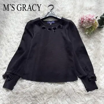 [ 새상품급 ] 40 사이즈 소매 리본 스팽글 엠즈 그레이시 티셔츠 블랙