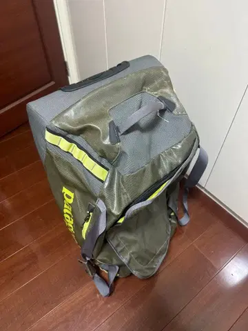 patagonia 블랙홀 휠드 70L