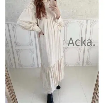 [ 완판템 ] Acka 새틴 원피스