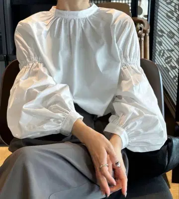 select MOCA 화이트 벌룬 소매 셔츠