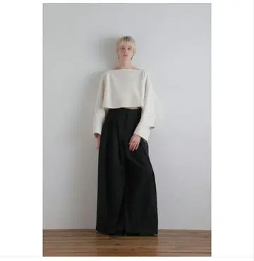 [ 새상품급 ] LE PHIL 드라이 울 팬츠 블랙