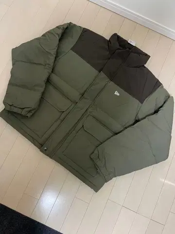 [미사용 새상품] NEWERA 뉴에라 다운 자켓 사이즈 L