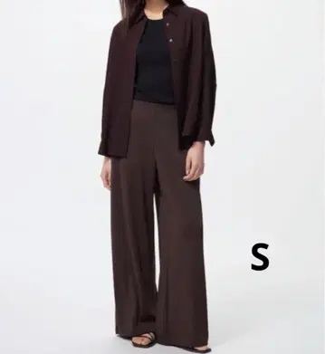 UNIQLO 크레이프 저지 스트레이트 팬츠 다크 브라운