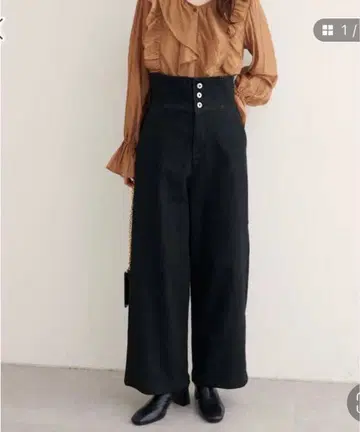 ochisan님 접이식 벨트 데님 팬츠 내추럴 꾸뛰르