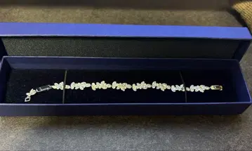 Swarovski 크리스탈 플라워 팔찌