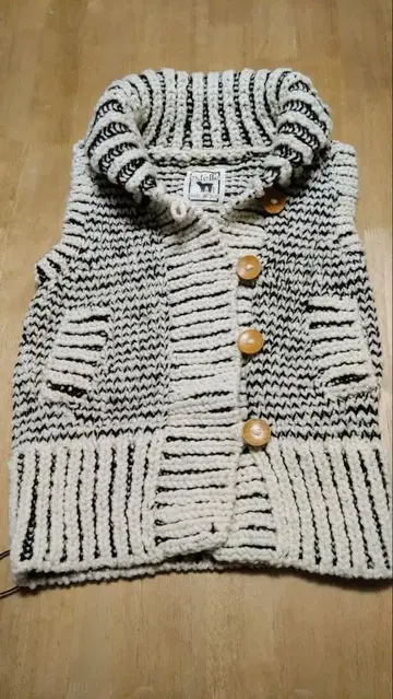 estelle 핸드메이드 베스트 페루산 울 100% [새상품급]