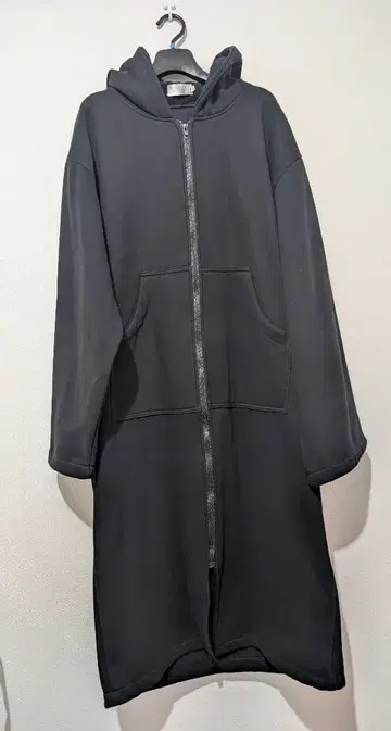 후드 부착 롱 코트 롱 후드티 속기모 지퍼 후드티 블랙