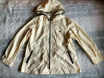 후드 부착 나일론 자켓 크림색