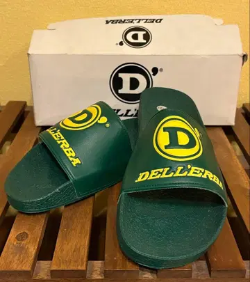 새상품 DELL'ERBA 비치 샌들 다크 그린 LL