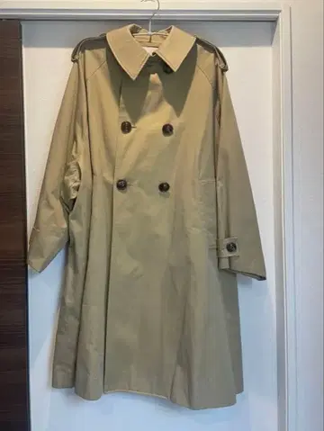 TICCA 트렌치코트