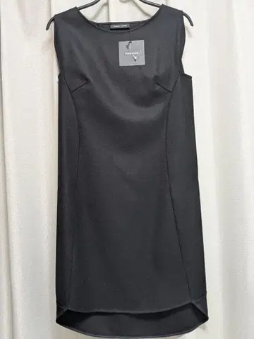 [ 새상품 택 포함 ] YOKOCHAN 슬리브리스 원피스