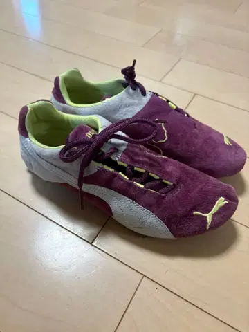 Puma 퍼플 스웨이드 스니커즈