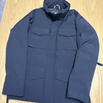 네이비 점퍼 프론트 포켓 부착