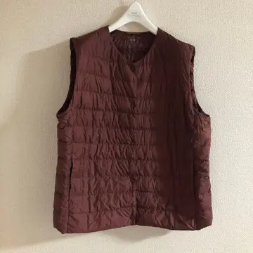 유니클로 울트라 라이트 다운 베스트 3XL 큰 사이즈