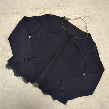 anysis 노카라 자켓 펄 이너 레이스 네이비 버튼리스