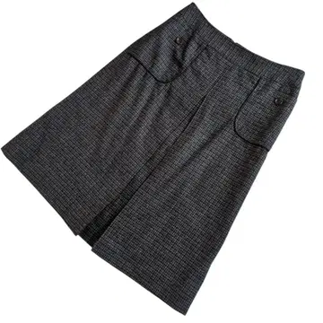 NEWYORKER 뉴요커 무릎 기장 스커트 포켓