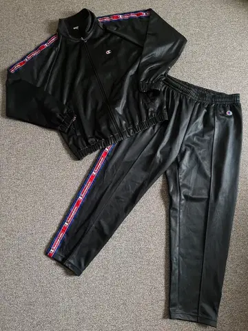 1회 착용 [ M ] Champion 저리 상하의 세트 트랙 자켓 팬츠