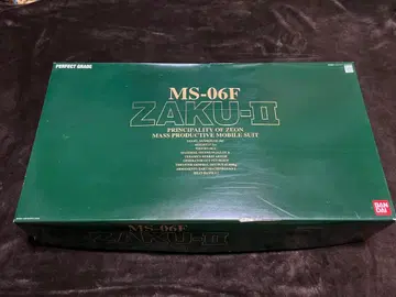 PG 퍼펙트 그레이드 건담 MS-06F ZAKU-II 양산형 자쿠